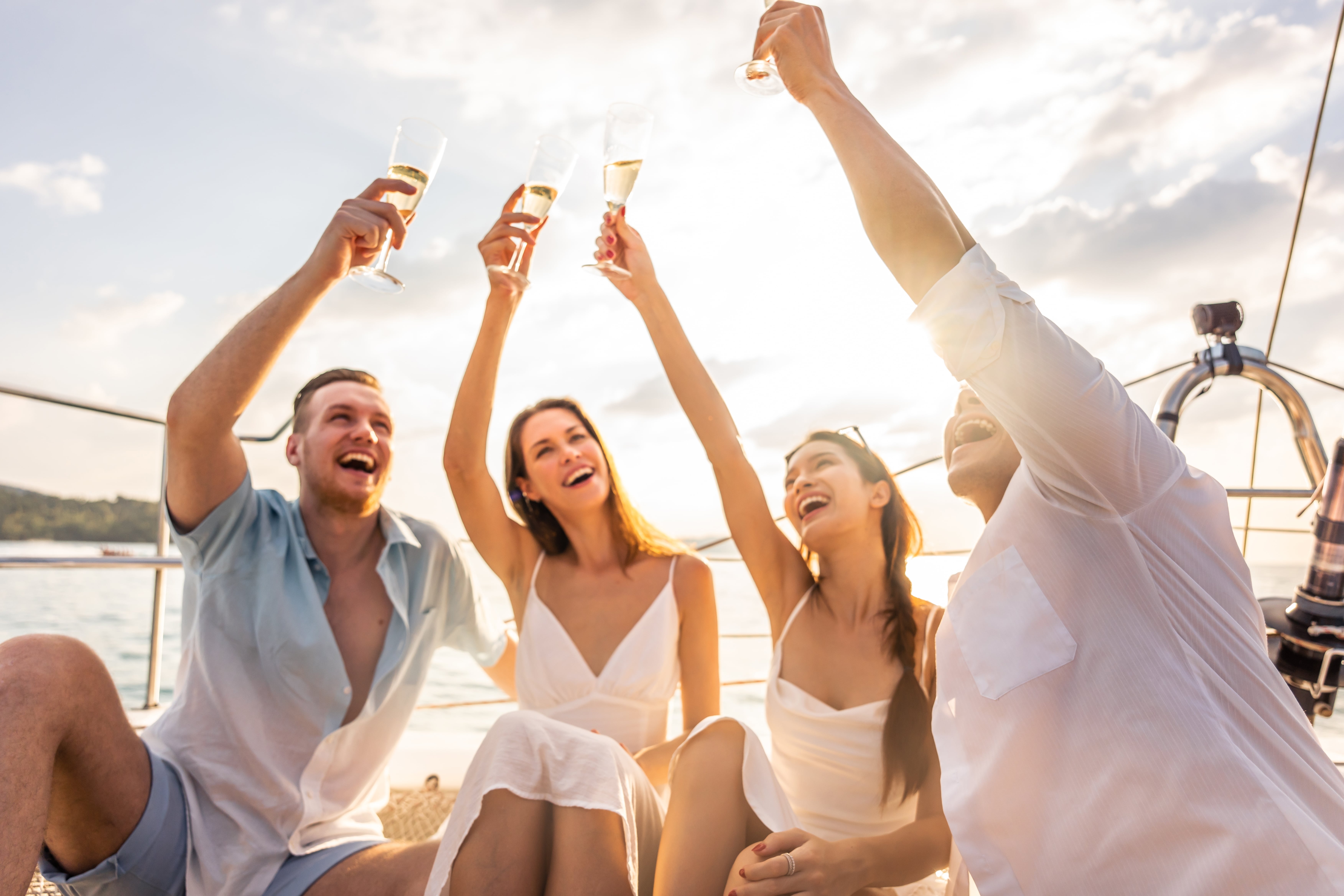 yachts to rent for weddings